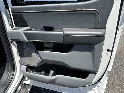 New 2025 Ford F150 Lariat w/ Equipment Group 502A High image 27