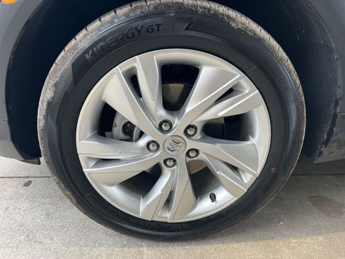 Used 2025 Buick Encore GX Preferred image 40