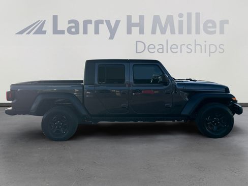 Used 2023 Jeep Gladiator Sport w/ Trailer Tow Package image 6