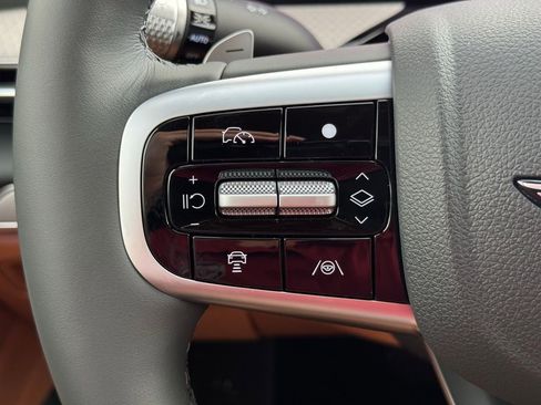 New 2026 Genesis GV80 2.5T Advanced image 31