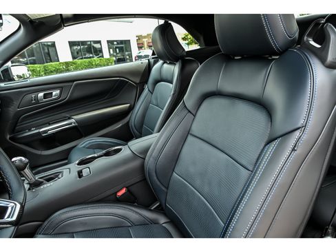 Used 2025 Ford Mustang GT Premium RWD image 25