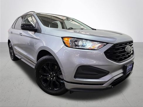 Used 2024 Ford Edge SE w/ Black Appearance Package AWD/4WD image 6