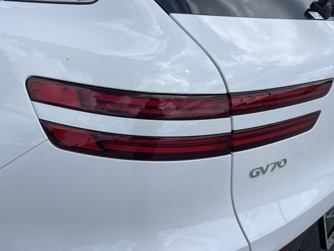 New 2026 Genesis GV70 3.5T Sport Advanced AWD/4WD image 34