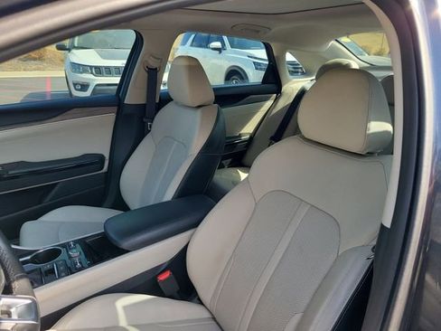 Used 2022 Kia K5 EX w/ EX Premium Package FWD image 16