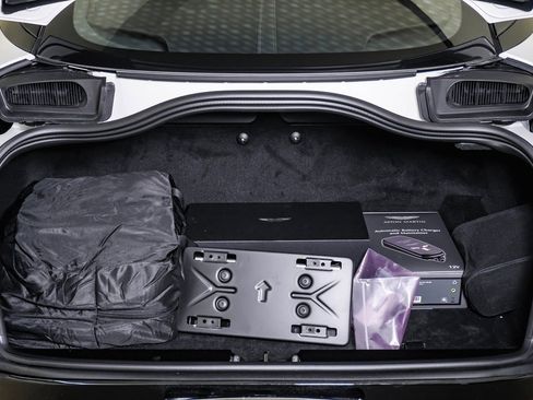 New 2025 Aston Martin DB12 Coupe image 28