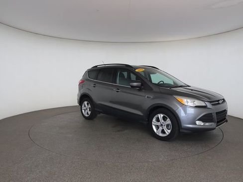 Used 2014 Ford Escape SE w/ Equipment Group 201A FWD image 27