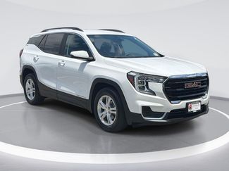 Used 2022 GMC Terrain SLE w/ Driver Convenience Package FWD video 1