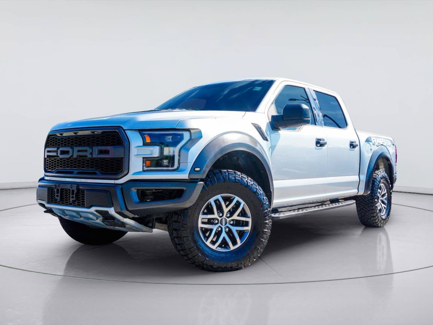 Used 2018 Ford F150 Raptor AWD/4WD image 1