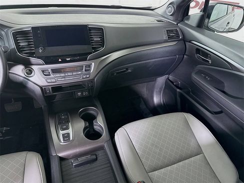 Used 2021 Honda Passport EX-L image 26