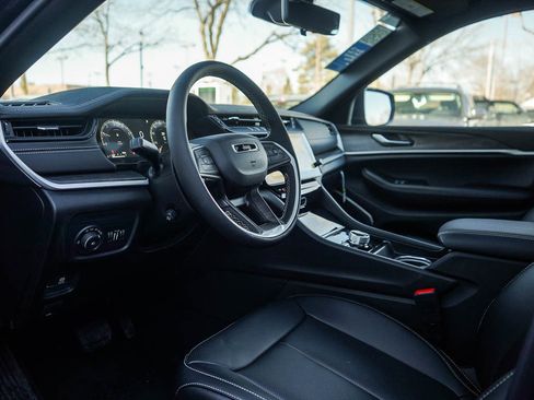 New 2026 Jeep Grand Cherokee L Limited image 19