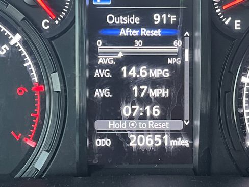 Used 2022 Toyota 4Runner SR5 image 26