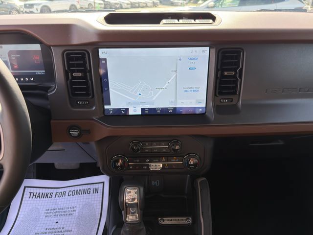 Used 2024 Ford Bronco Outer Banks AWD/4WD image 21