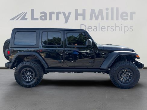 Used 2023 Jeep Wrangler Unlimited Sport AWD/4WD image 6