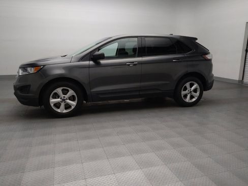 Used 2016 Ford Edge SE image 2