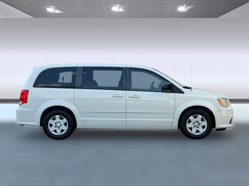 Used 2013 Dodge Grand Caravan SE FWD image 8