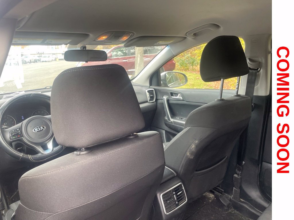 Used 2019 Kia Sportage LX AWD/4WD image 11