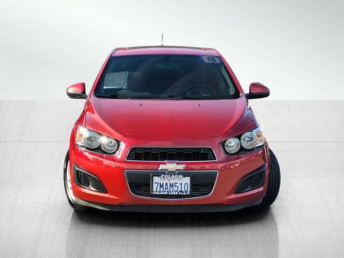 Used 2015 Chevrolet Sonic LT w/ Fun and Sun Package image 2