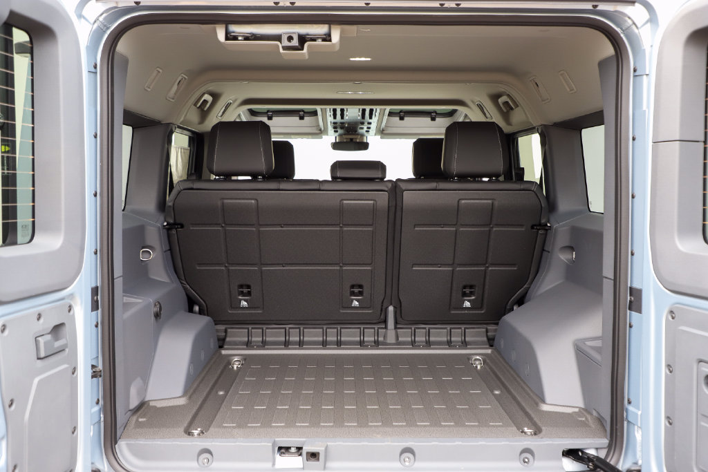 New 2026 INEOS Grenadier Station Wagon AWD/4WD image 8