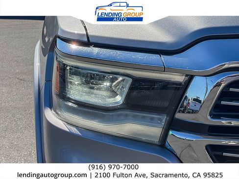 Used 2022 RAM 1500 Laramie AWD/4WD image 7