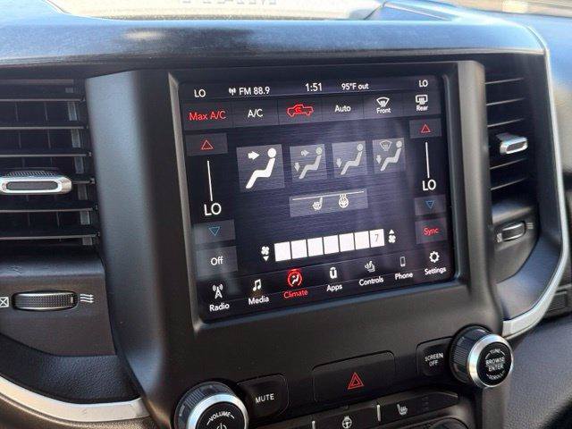 Used 2020 RAM 1500 Big Horn AWD/4WD image 12