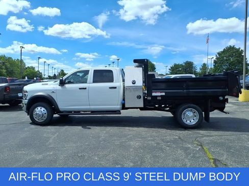 New 2026 RAM 5500 Tradesman AWD/4WD image 4
