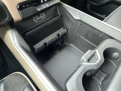 Used 2022 RAM 1500 Laramie AWD/4WD image 33