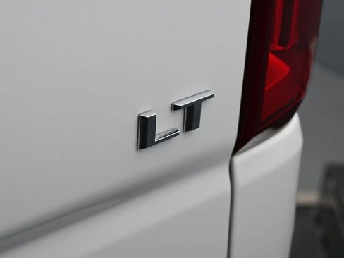 Used 2022 Chevrolet Silverado 1500 LT Trail Boss image 37