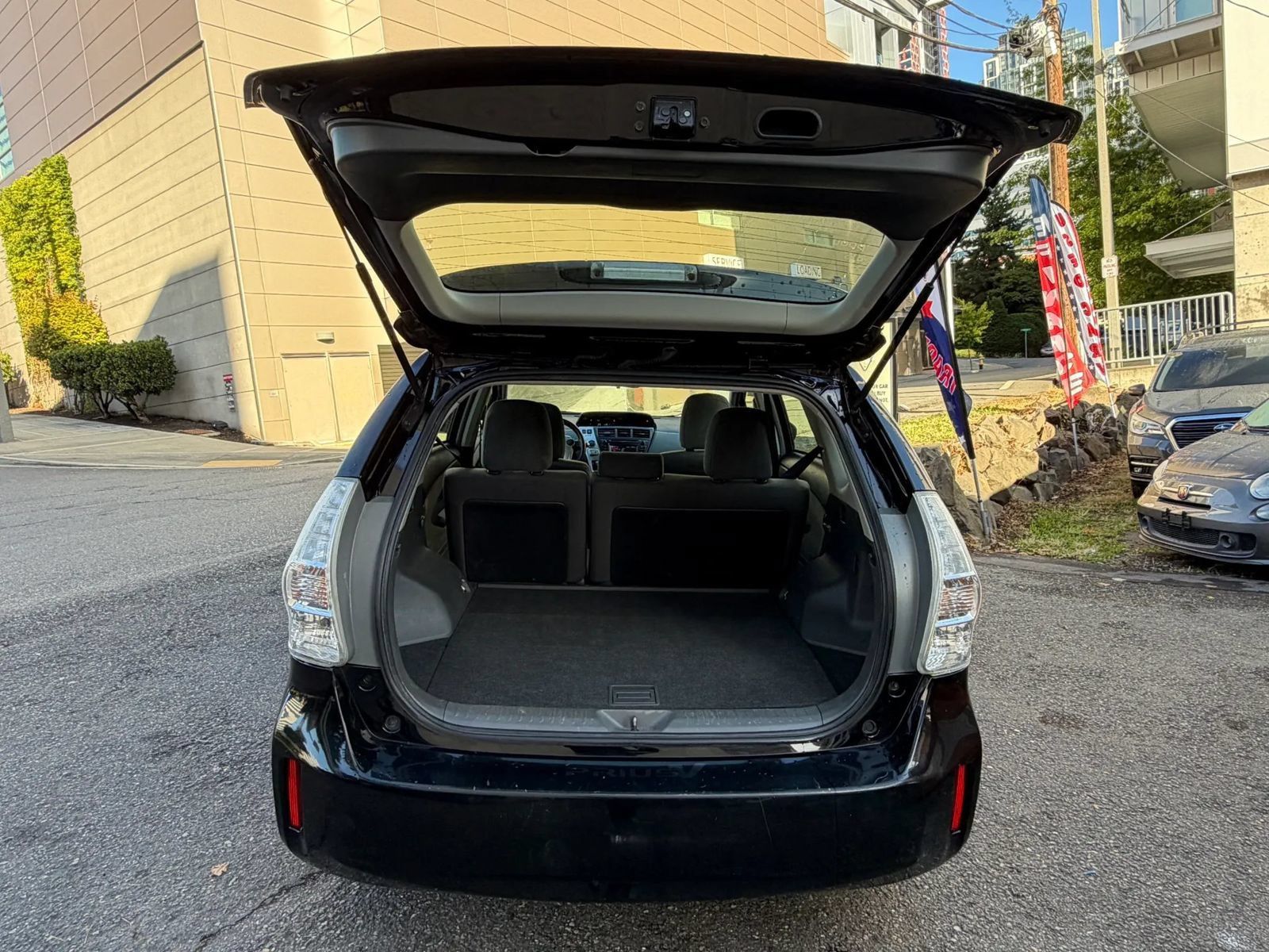Used 2014 Toyota Prius V Two FWD image 10