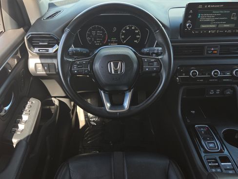 Used 2023 Honda Pilot EX-L image 12