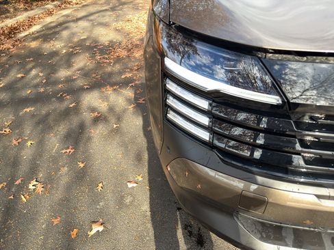 New 2026 Nissan Kicks SR w/ Cold Weather Package image 10