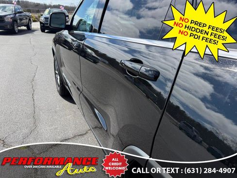 Used 2018 Jeep Grand Cherokee Limited image 13