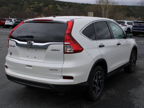 Used 2016 Honda CR-V SE image 8