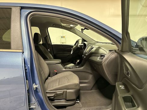 Used 2024 Chevrolet Equinox LT FWD image 21