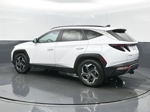 Used 2022 Hyundai Tucson SEL w/ Cargo Package image 16