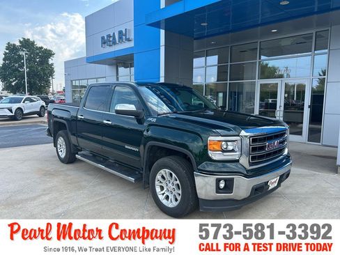 Used 2015 GMC Sierra 1500 SLE w/ SLE Value Package AWD/4WD image 1