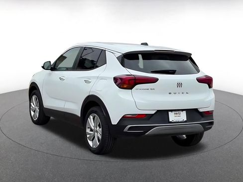 Used 2025 Buick Encore GX Preferred FWD image 11