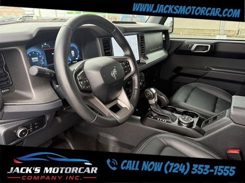 Used 2025 Ford Bronco Badlands image 26
