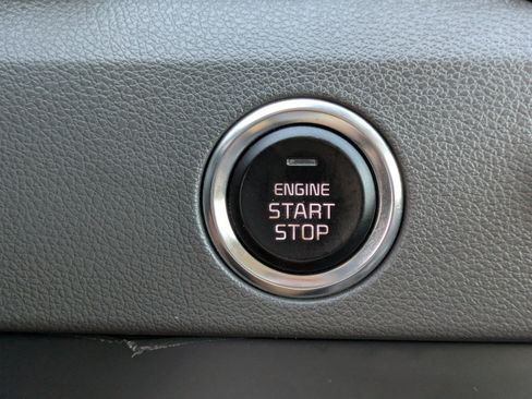 Certified 2017 Kia Niro LX image 25