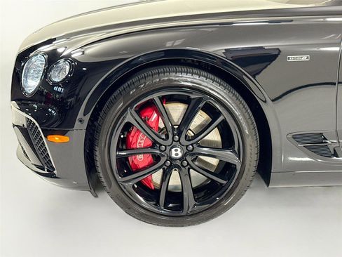 Used 2024 Bentley Continental GT V8 AWD/4WD image 38
