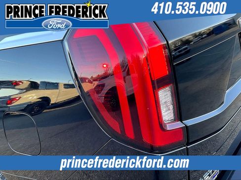 Used 2025 Ford Expedition Active image 29