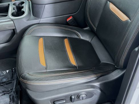 Used 2020 GMC Sierra 1500 AT4 w/ AT4 Premium Package image 19