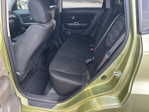 Used 2013 Kia Soul + w/ Audio Pkg image 20