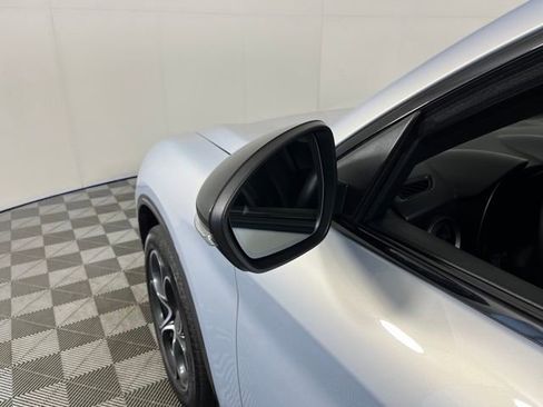 Used 2024 Alfa Romeo Stelvio Ti image 14