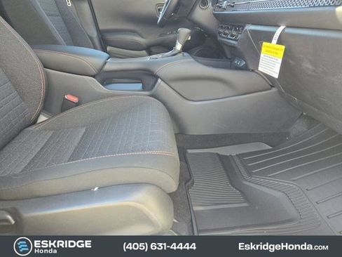 Used 2026 Honda HR-V Sport image 12