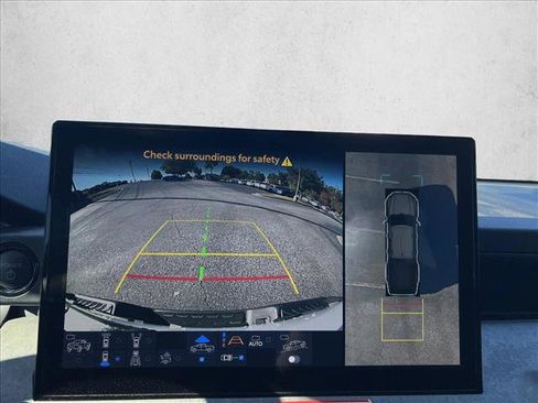 Certified 2025 Toyota Tacoma 4x4 Double Cab Hybrid image 14