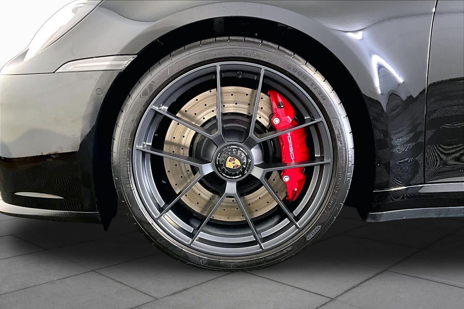 Used 2026 Porsche 911 Targa 4 GTS AWD/4WD image 11