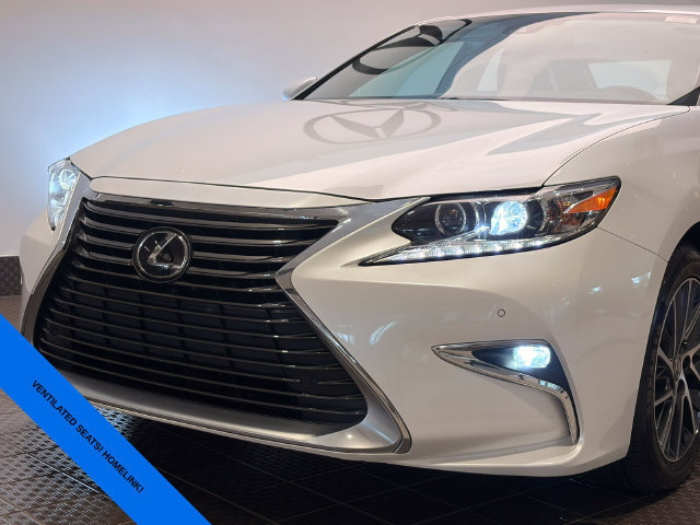 Used 2017 Lexus ES 350 w/ Luxury Package FWD image 4