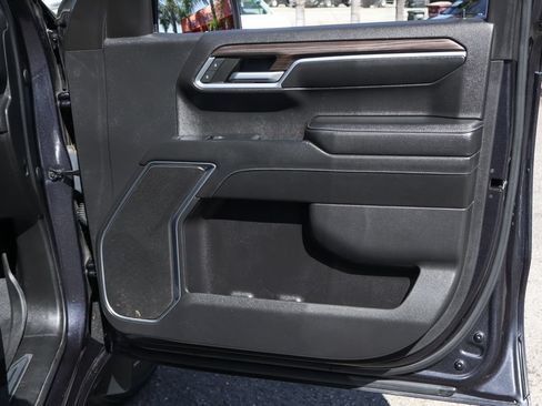 Used 2022 Chevrolet Silverado 1500 LT RWD image 43