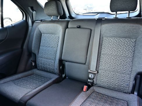 Used 2022 Chevrolet Equinox LT FWD image 24