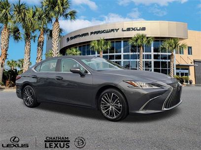 Certified 2025 Lexus ES 350 w/ Premium Package